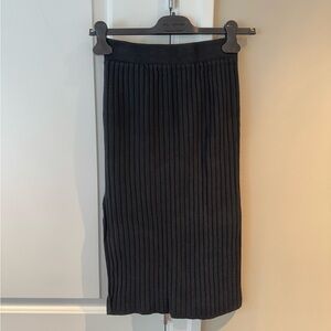 Women’s Knit Pencil Skirt
